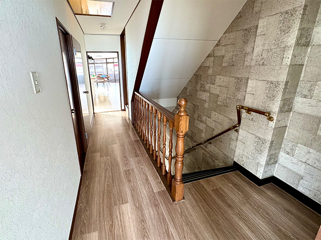 フロアの全部で４部屋あり、学習や団欒、各種レクリエーションを行っています。