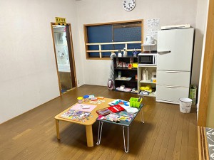 療育室２です。昼食やおやつ、創作活動等、多目的にお使い頂けます。